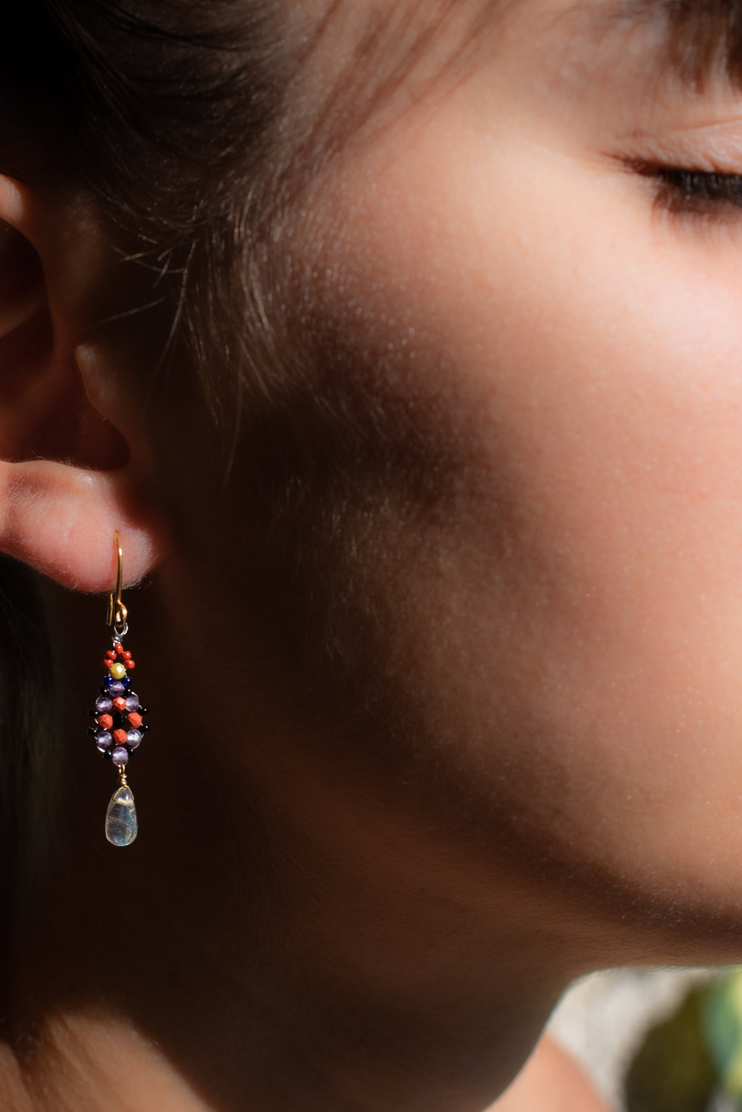 Boucle d’oreille en Laiton Doré et Pierre Semi-Précieuse P14