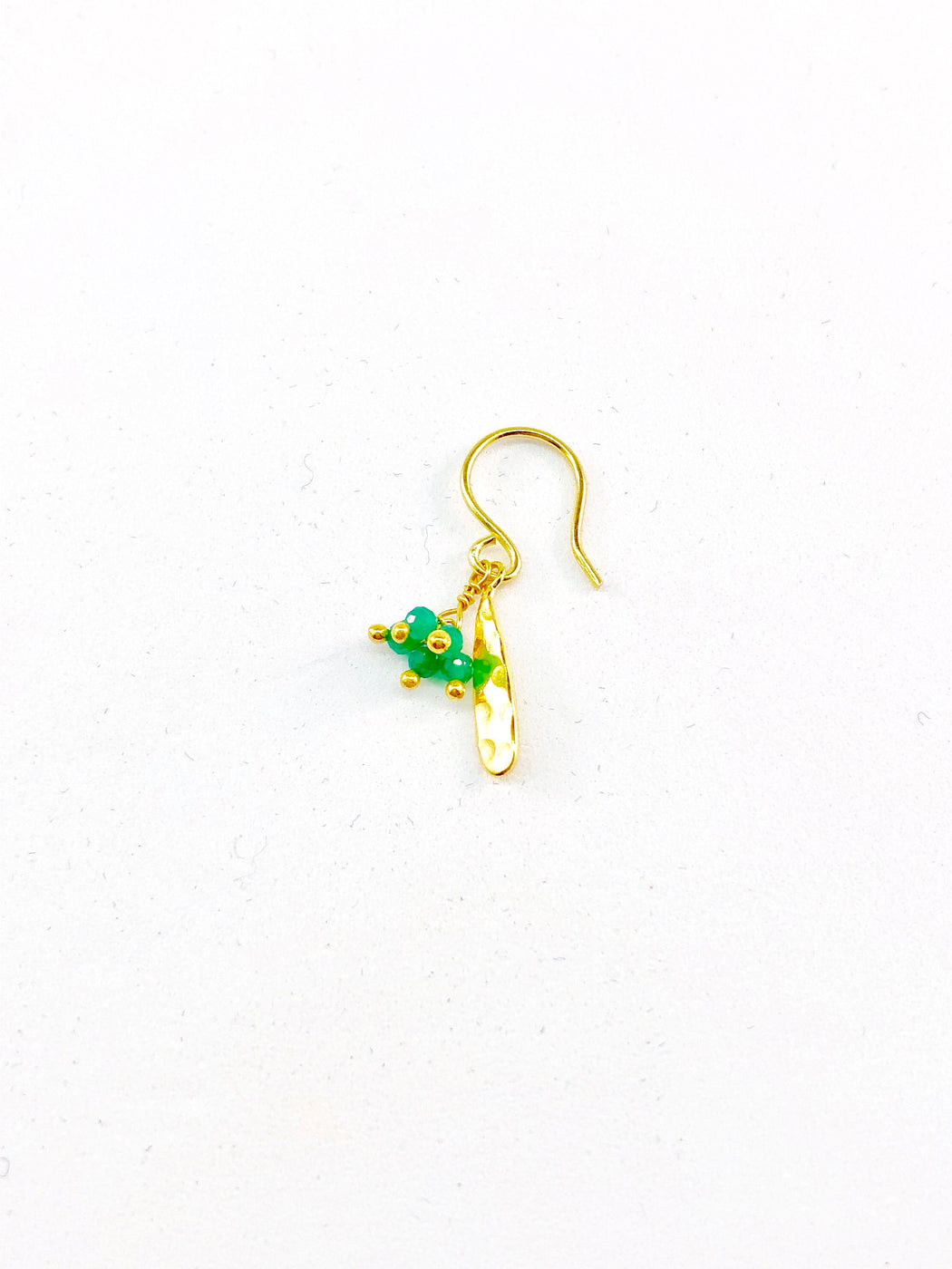 Boucles d’oreille en laiton doré et pierres DUC1U